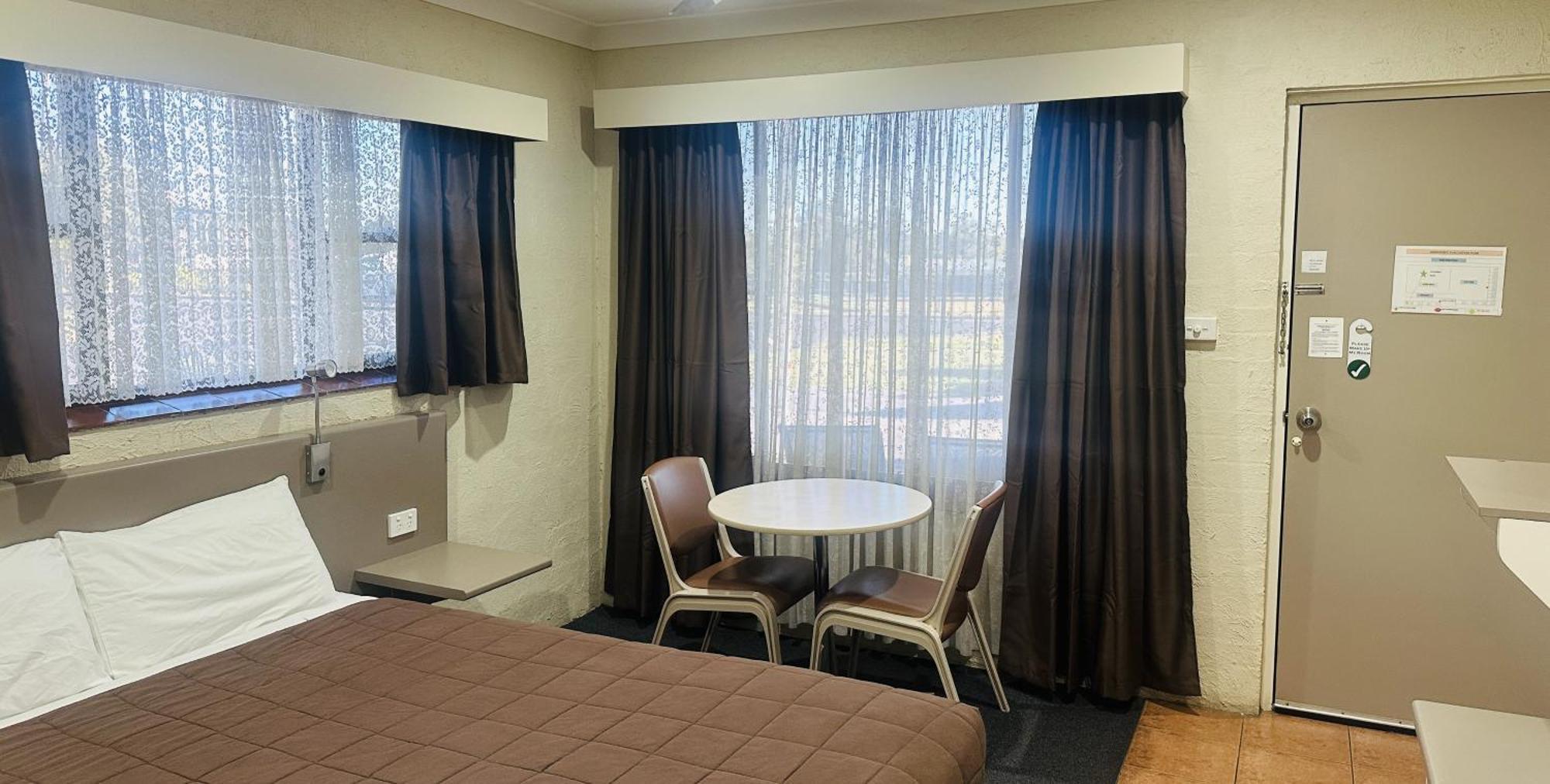 Sapphire City Motor Inn Inverell Zewnętrze zdjęcie